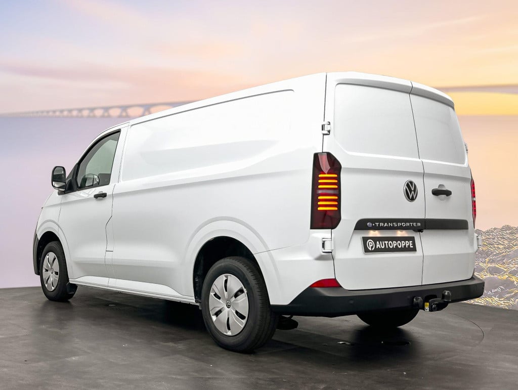Volkswagen E-transporter bedrijfwagens life intro l1 elektromotor 160 kw (2