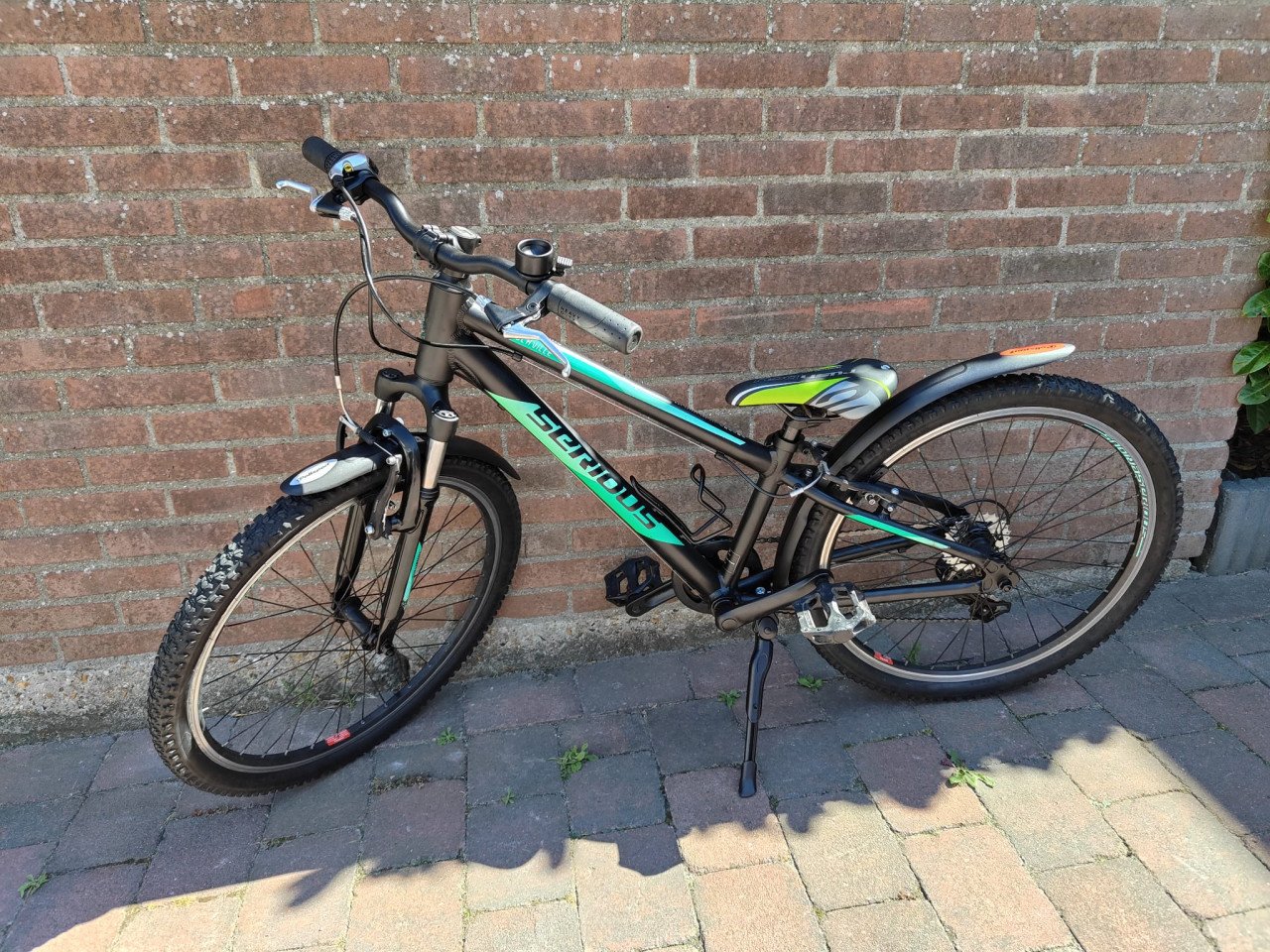 Serious rockville 24 inch mountainbike 7 versnellingen