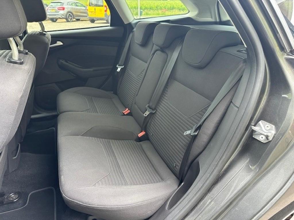 Ford Focus 1.0 titanium edition