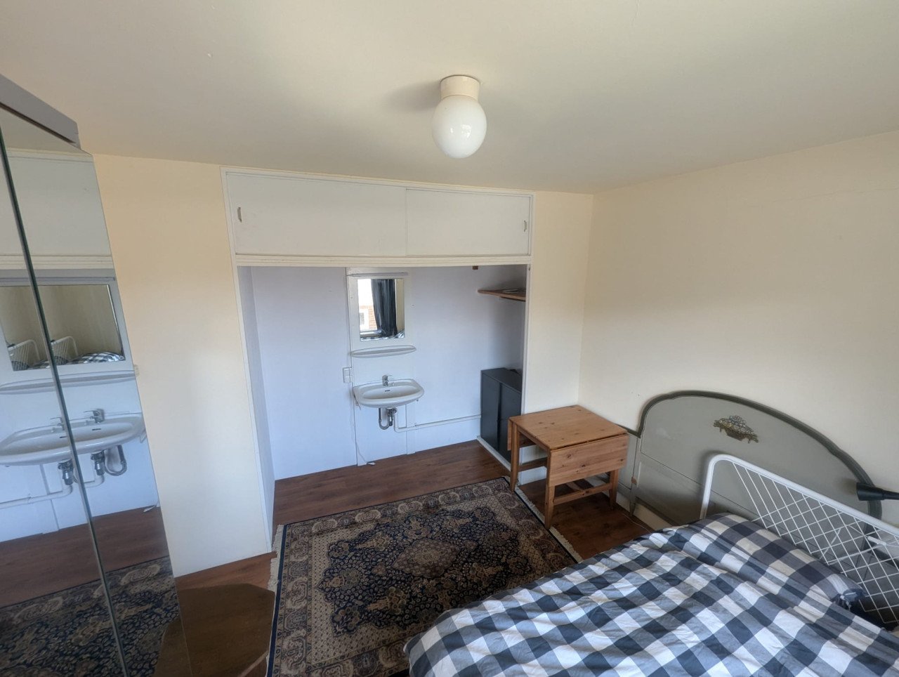 Kamer beschikbaar in groot appartement in centrum Middelburg
