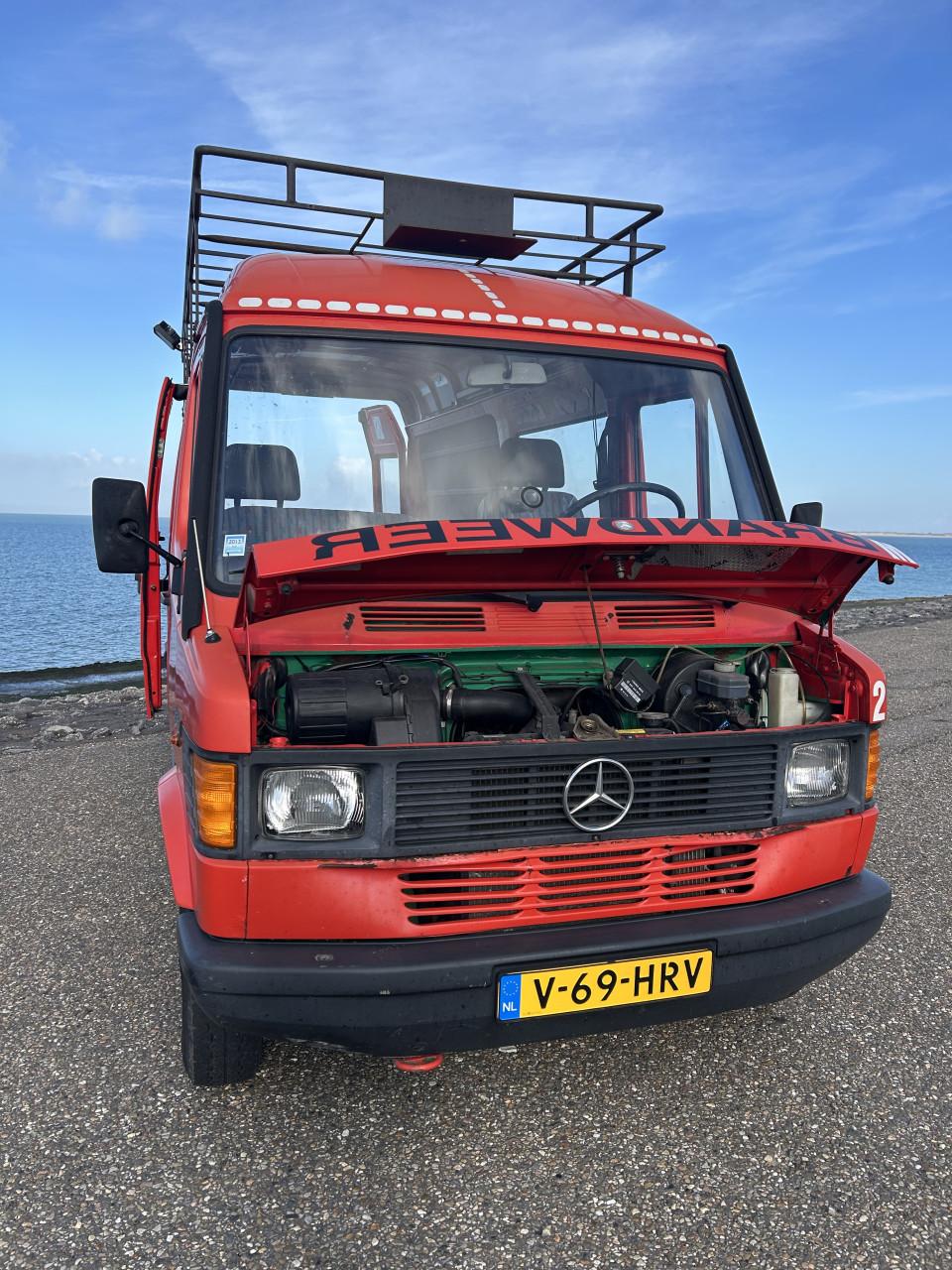 Mercedes-Benz 208D Brandweerauto 1992