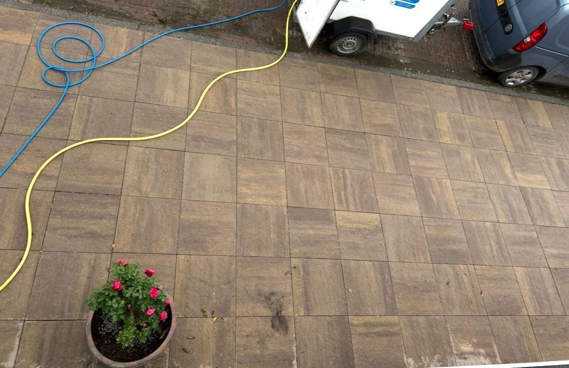 Buitenomgeving reinigen? Spik & Span helpt u graag!