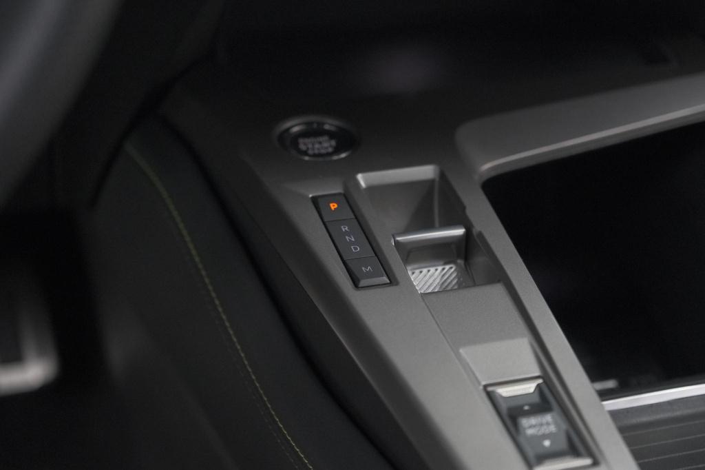 Peugeot 308 sw 1.2 hybrid 136 e-dcs6 gt | camera | adaptieve cruise control