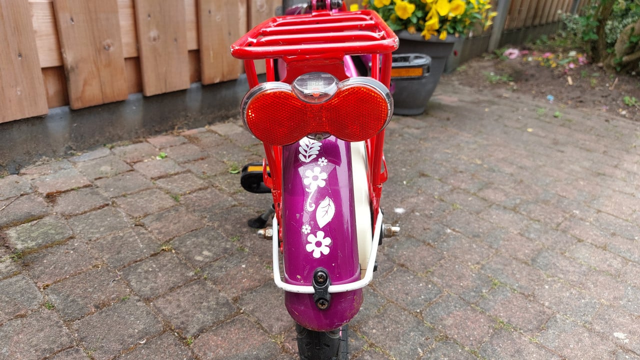 Meisjesfiets Loekie 16 inch