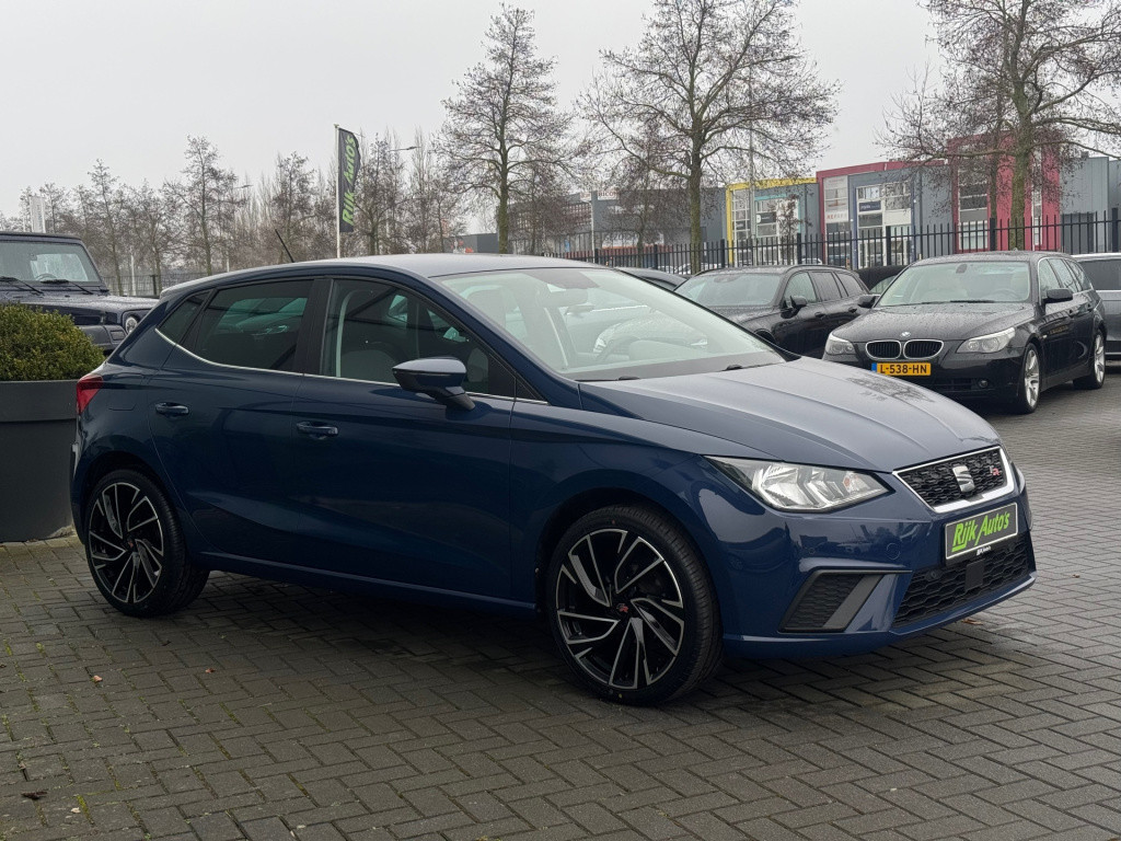 Seat Ibiza 1.0 tsi style * cruise control * stoelverwarming * pdc 2x