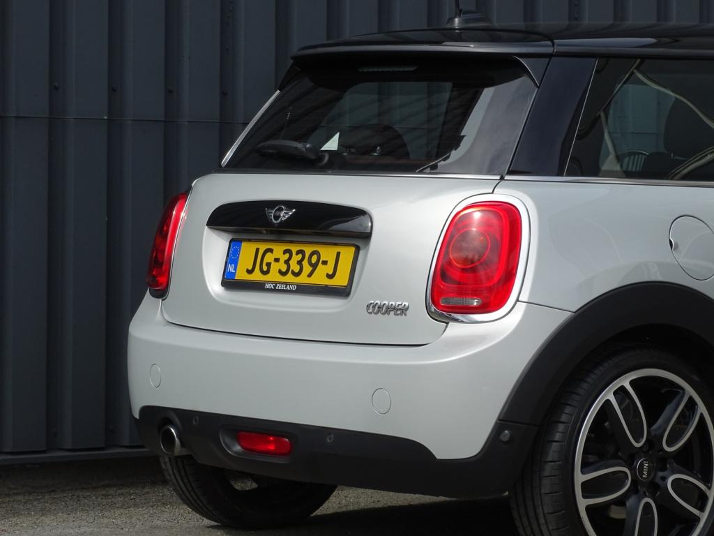 Mini Cooper mini 1.5 business automaat | led