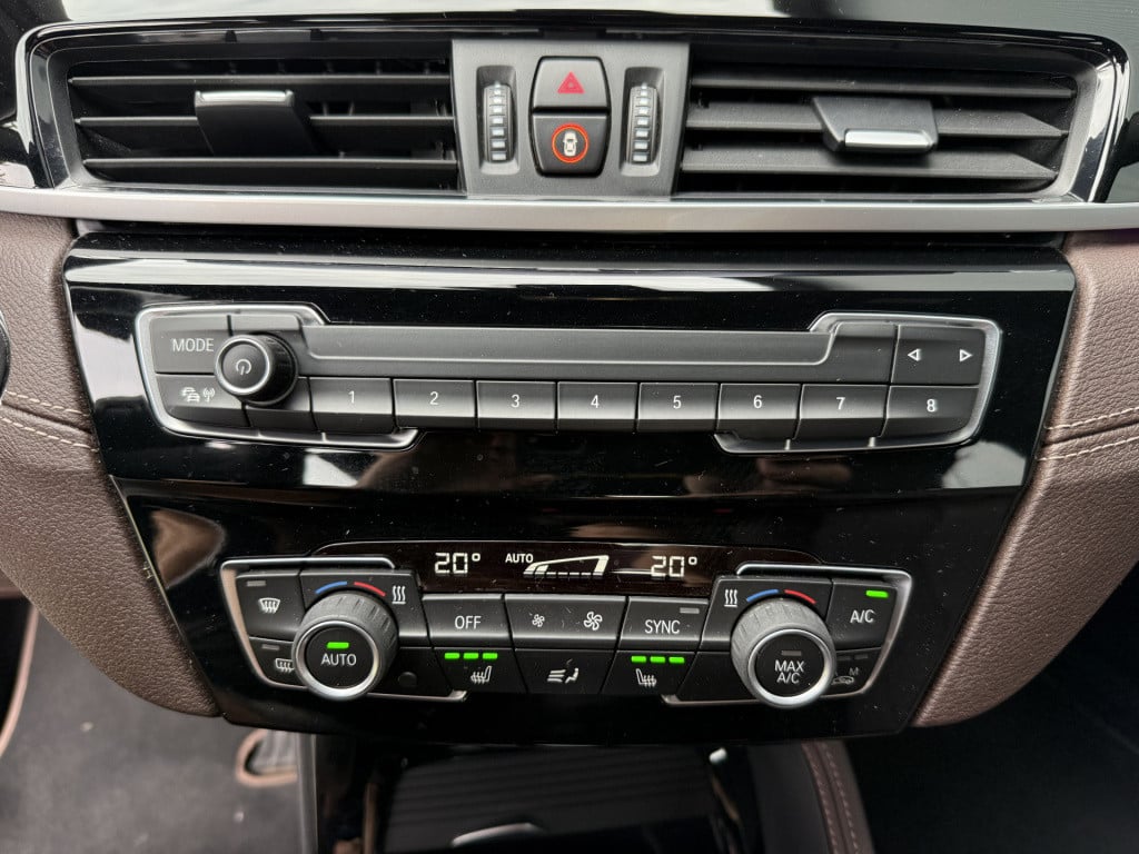 BMW X1 x-drive20i automaat high executive