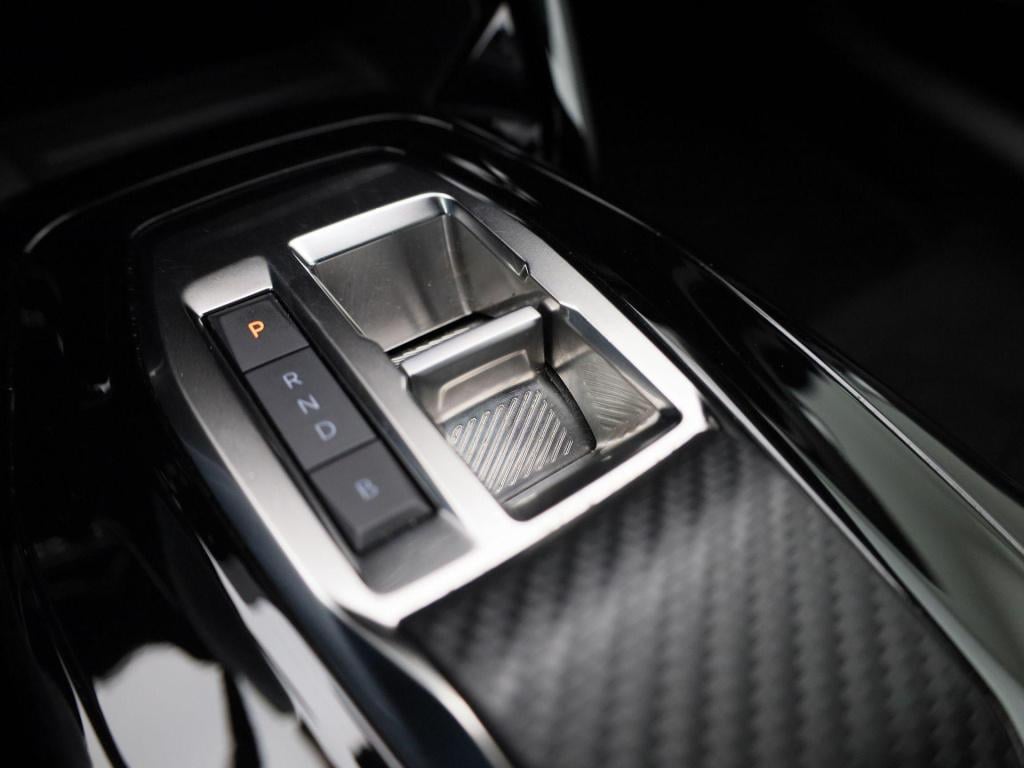 Peugeot E-2008 ev allure 54 kwh | automaat | climate control | virtual cock