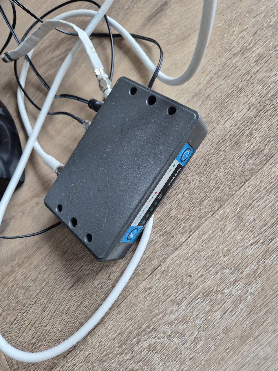 Vuqube maxview 2 sateliet