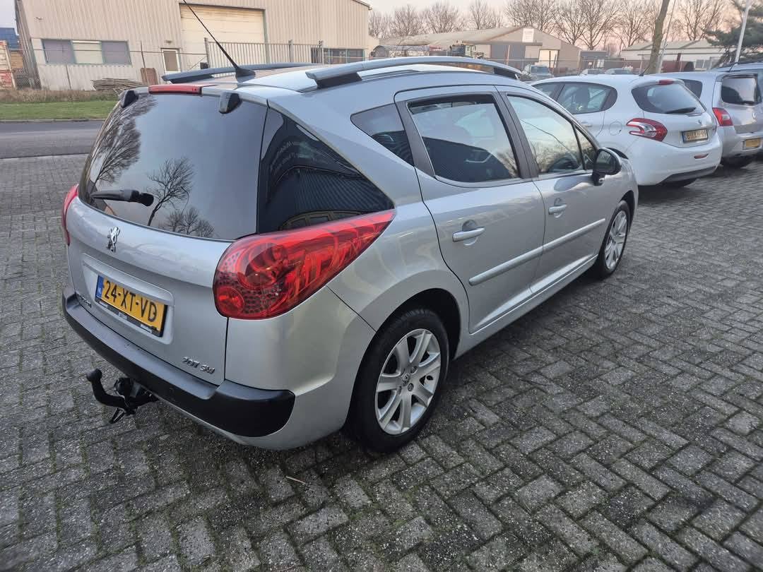 Peugeot 207 SW 1.6 VTI XS Premiere bj:2007 airco apk 10-2025