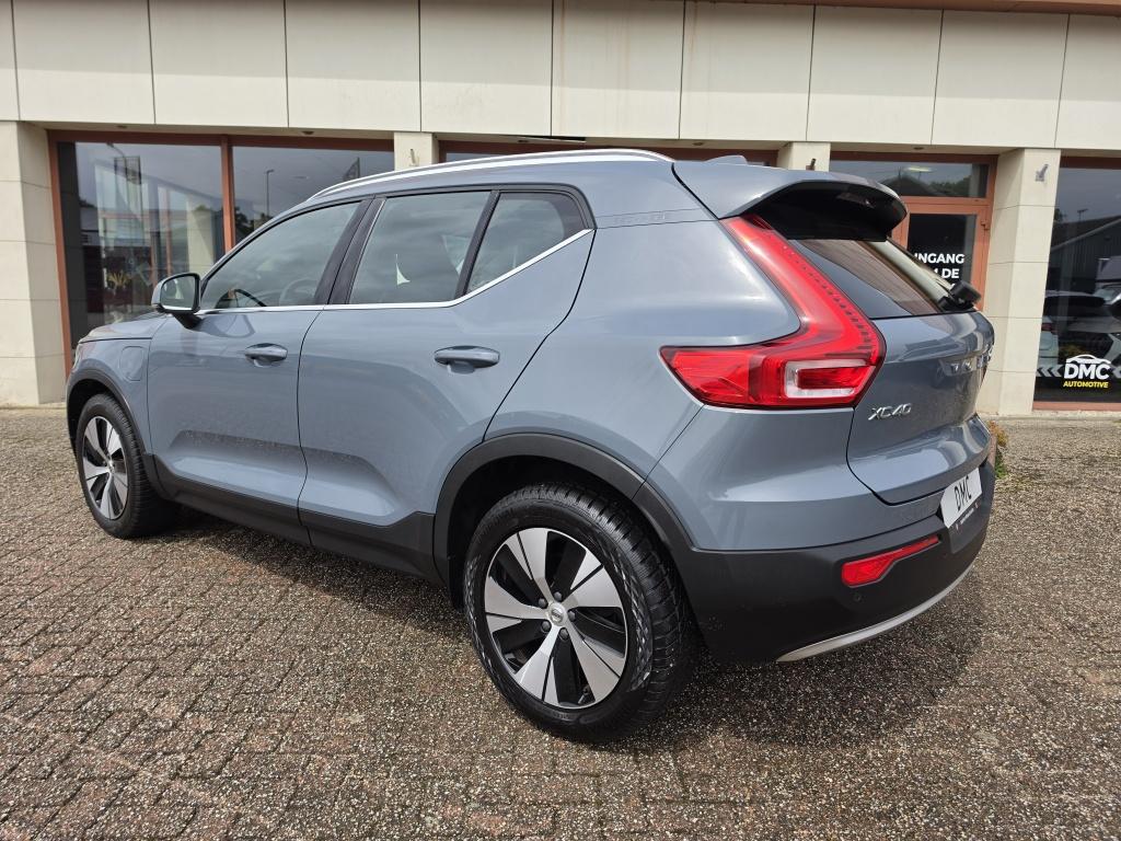 Volvo XC40 t5 inscription expression recharge hybrid | led | airco | trekha