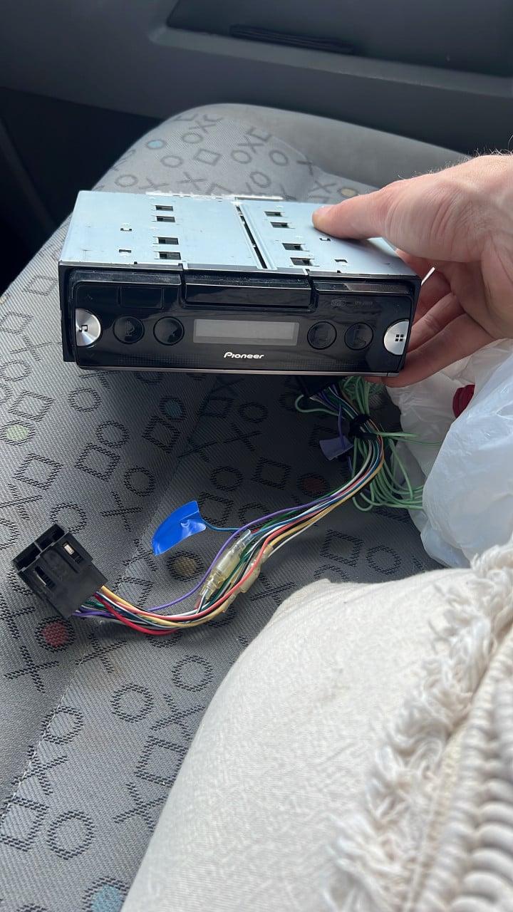 Pioneer SPH-20DAB DAB+ Bluetooth auto radio
