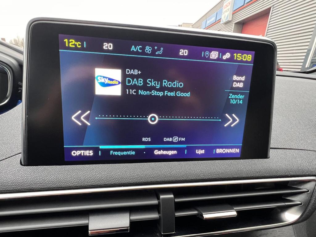 Peugeot 3008 1.6 hybrid4 300 gt, panodak, afn. trekhaak enz..