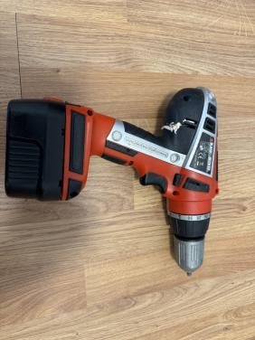 Schroefboormachine met accu en zonder oplader