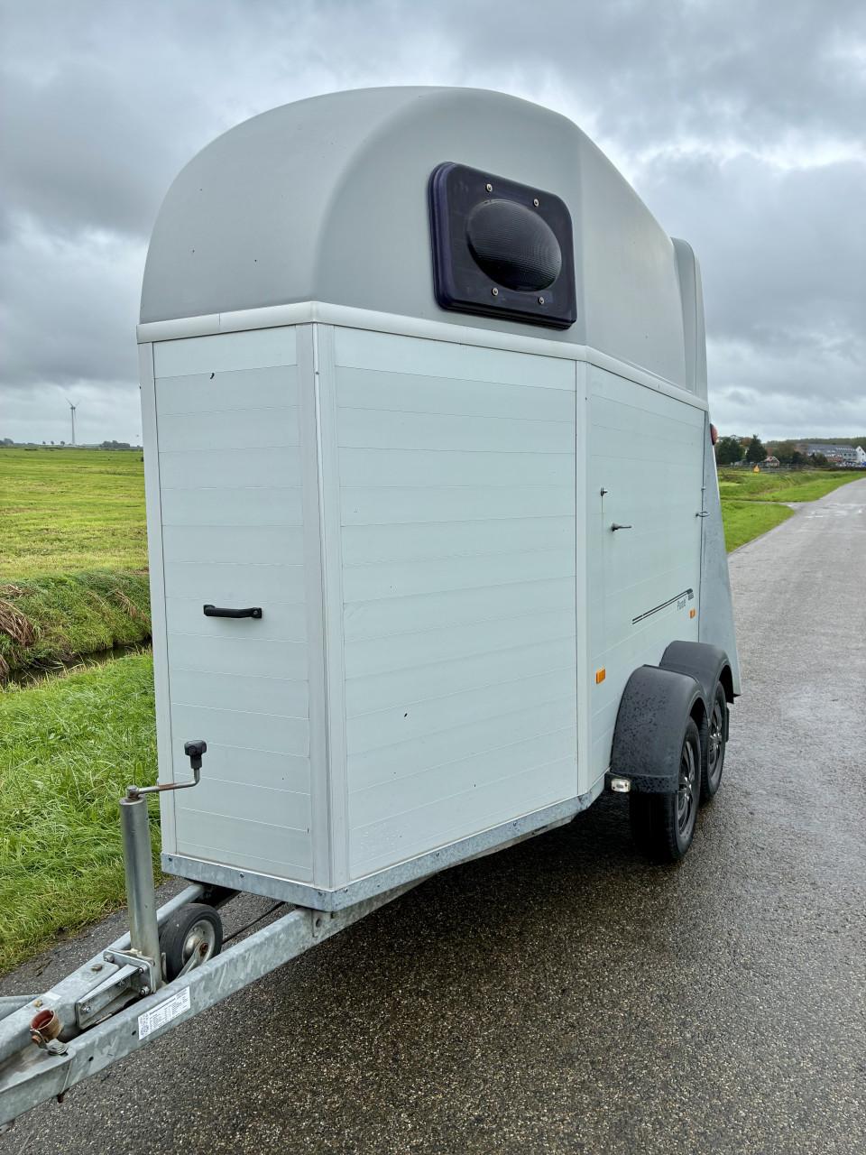 Volledig aluminium 1,5 paards Humbaur