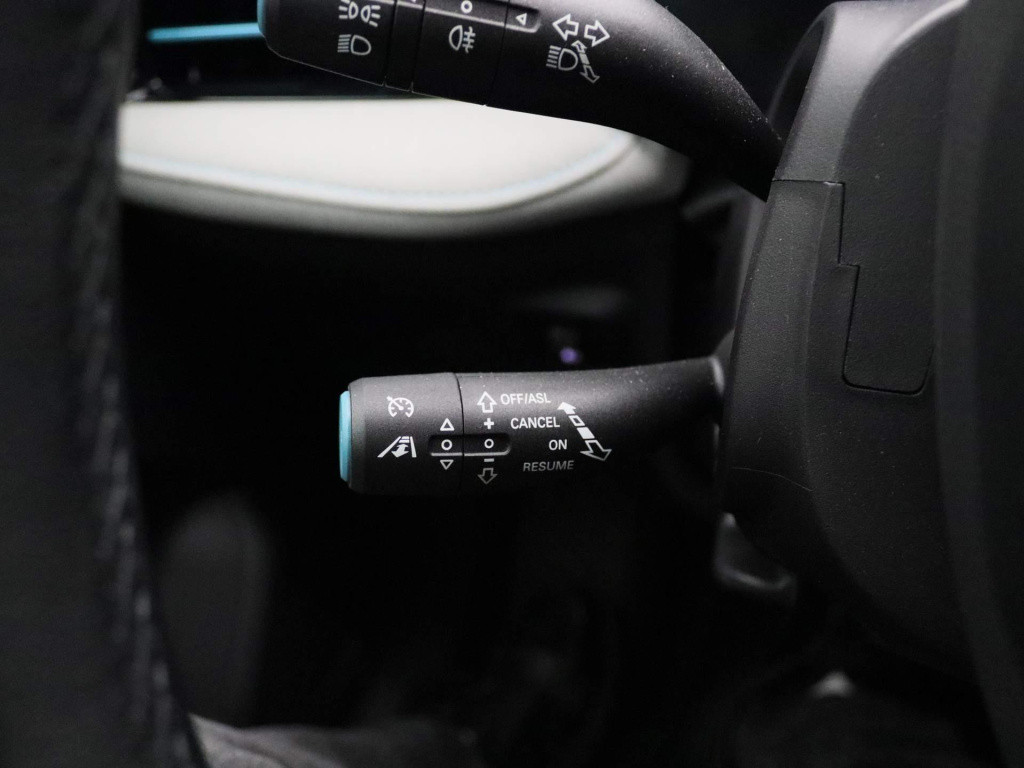 MG 5 standard range luxury 50 kwh | leder | navi | 360 camera | apple carpl