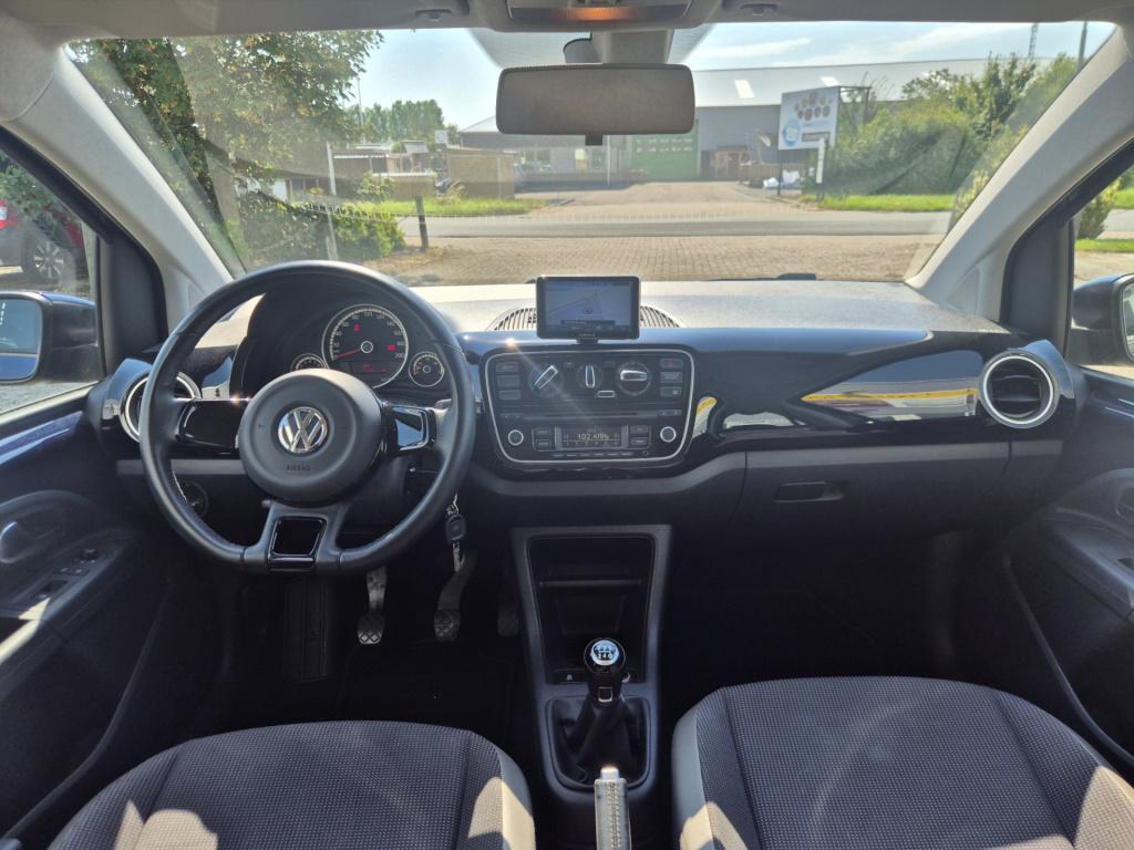 Volkswagen UP! 1.0 high up! bluemotion