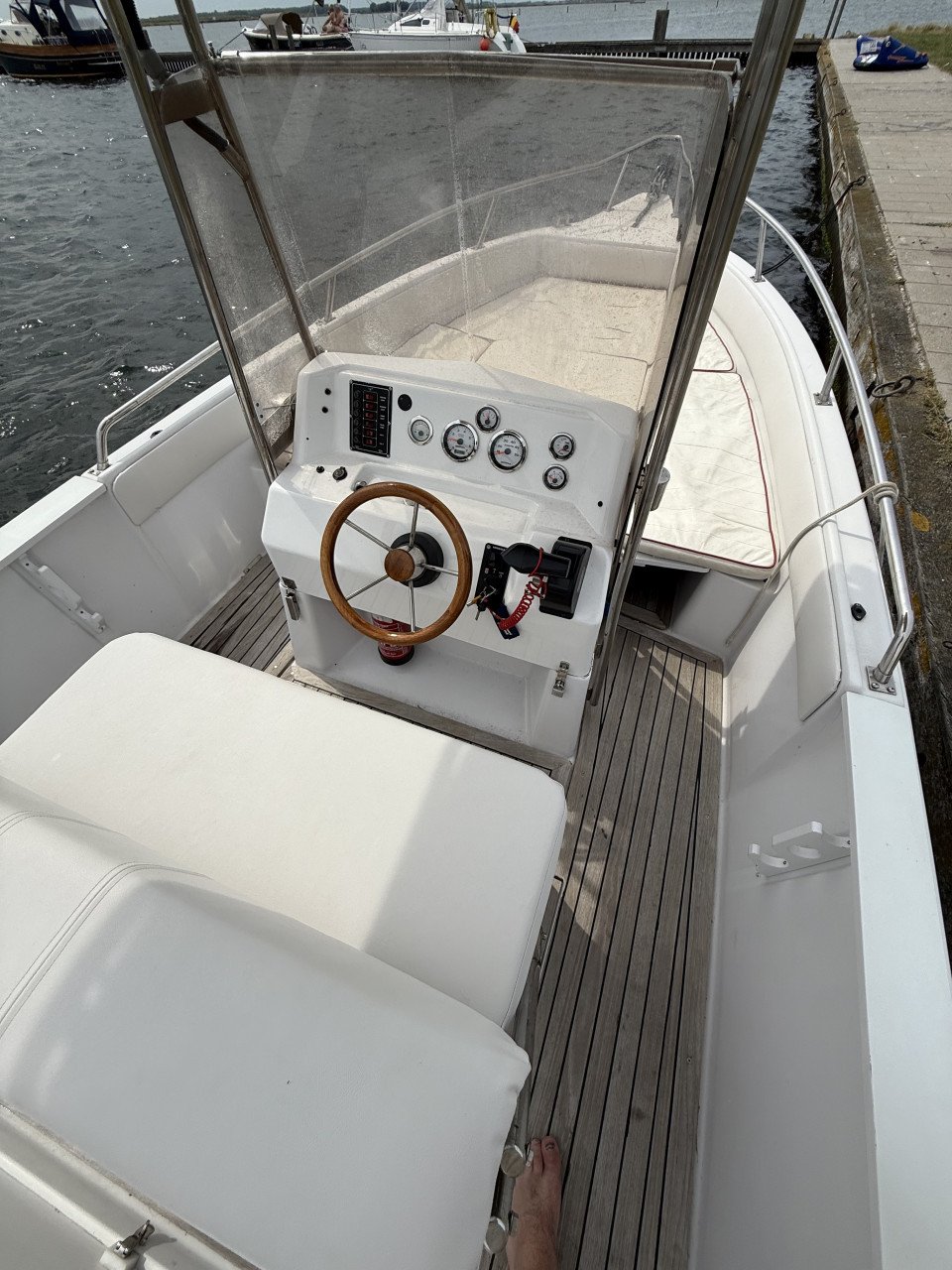 Gobbi fisherman 19