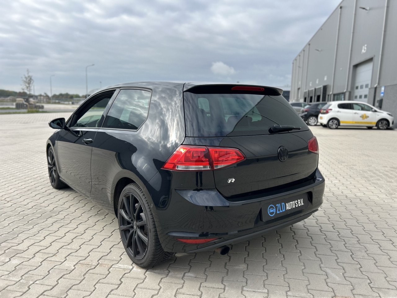 Volkswagen Golf 7 1.2 TSI/R-LINE/APK/CRUISE CONTR/ISO-FIX/