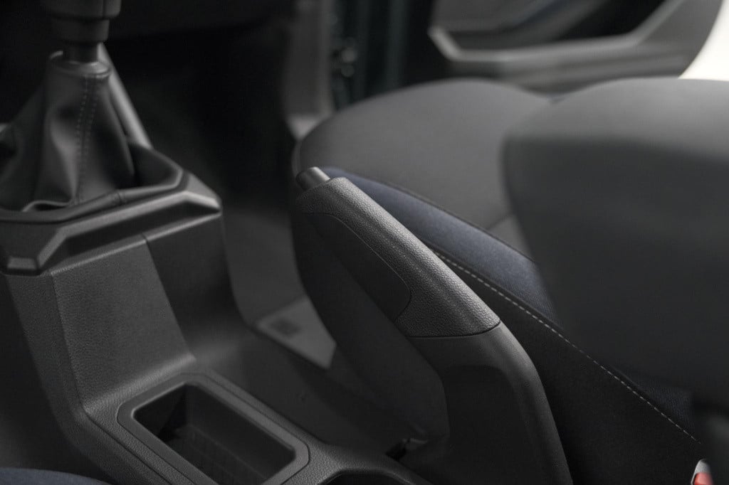Dacia Duster mild hybrid 130 expression | camera | stoelverwarming | apple 