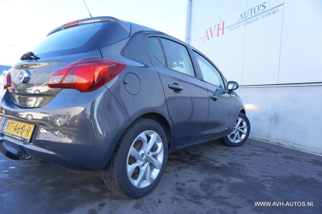 Opel Corsa 1.4 color edition