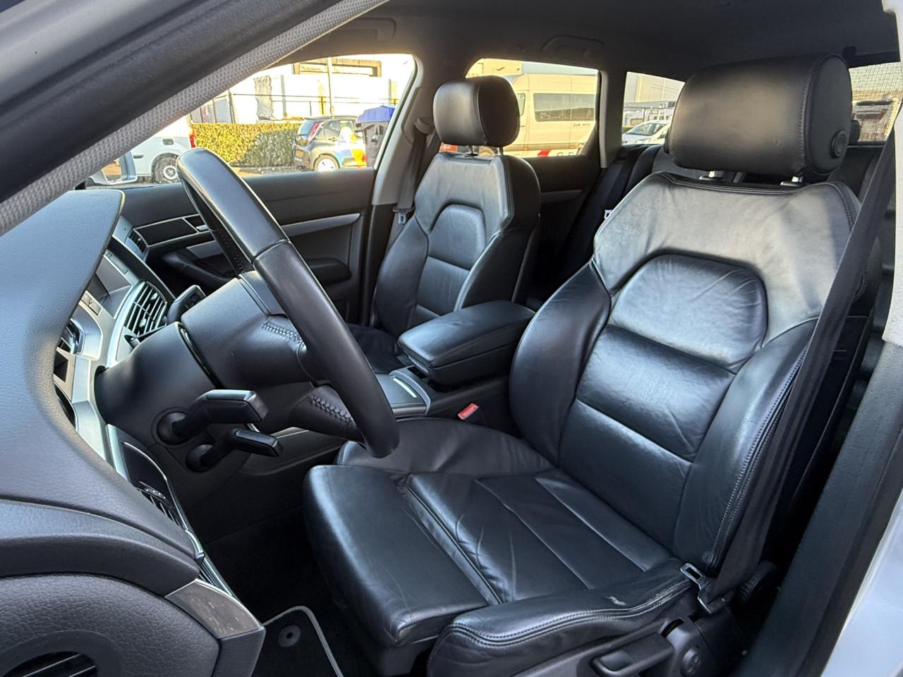 Audi A6 allroad quattro - 3.2 V6