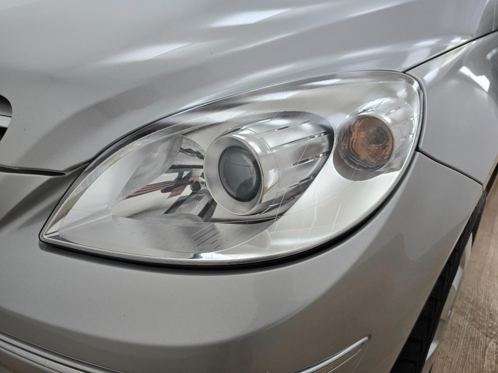 Mercedes-Benz B-Klasse 200 occasion automaat luxe uitvoering en hoge instap