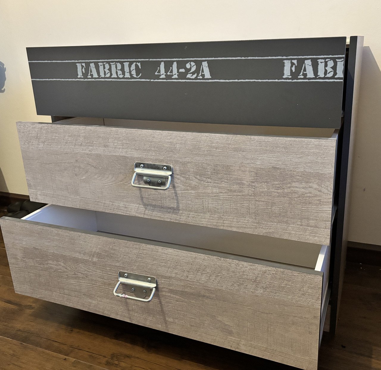 Complete kinderkamer voor jongens.