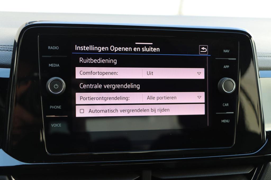 Volkswagen T-roc 1.5 tsi r-line 150pk dsg7