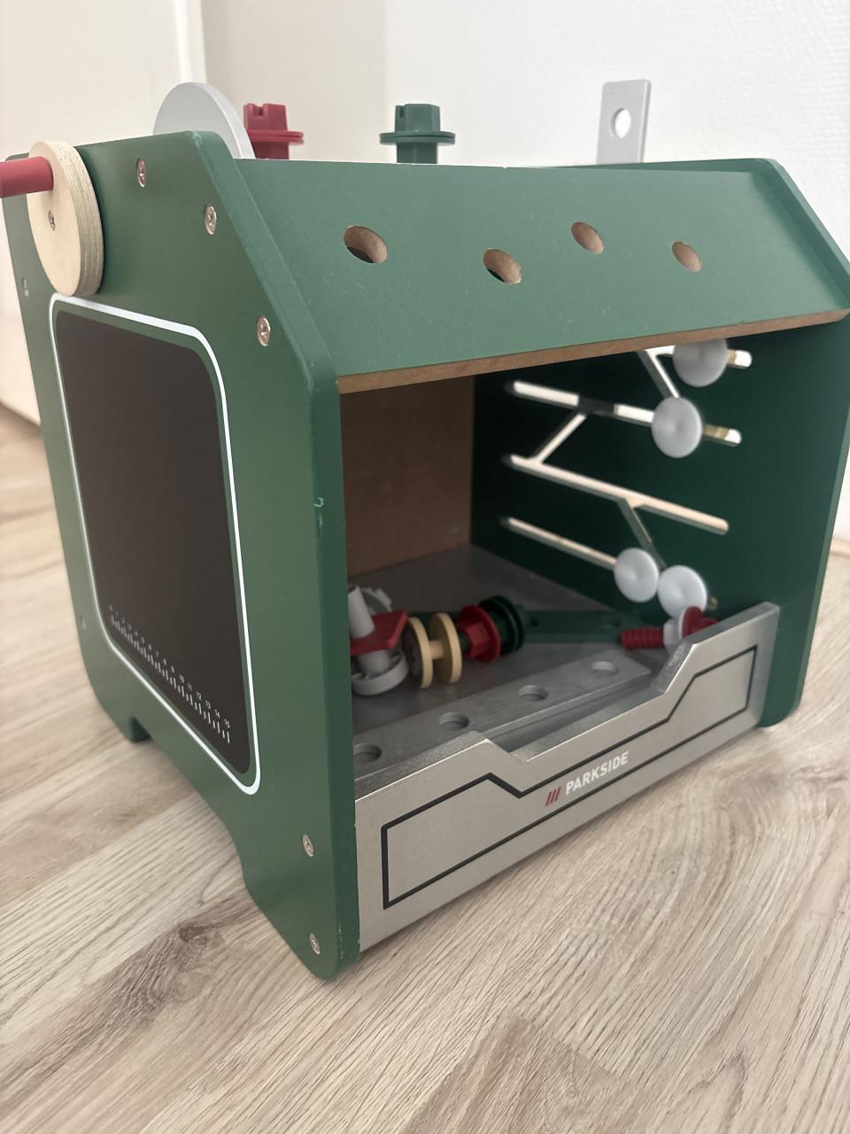 Kinderspeelgoed gereedschap