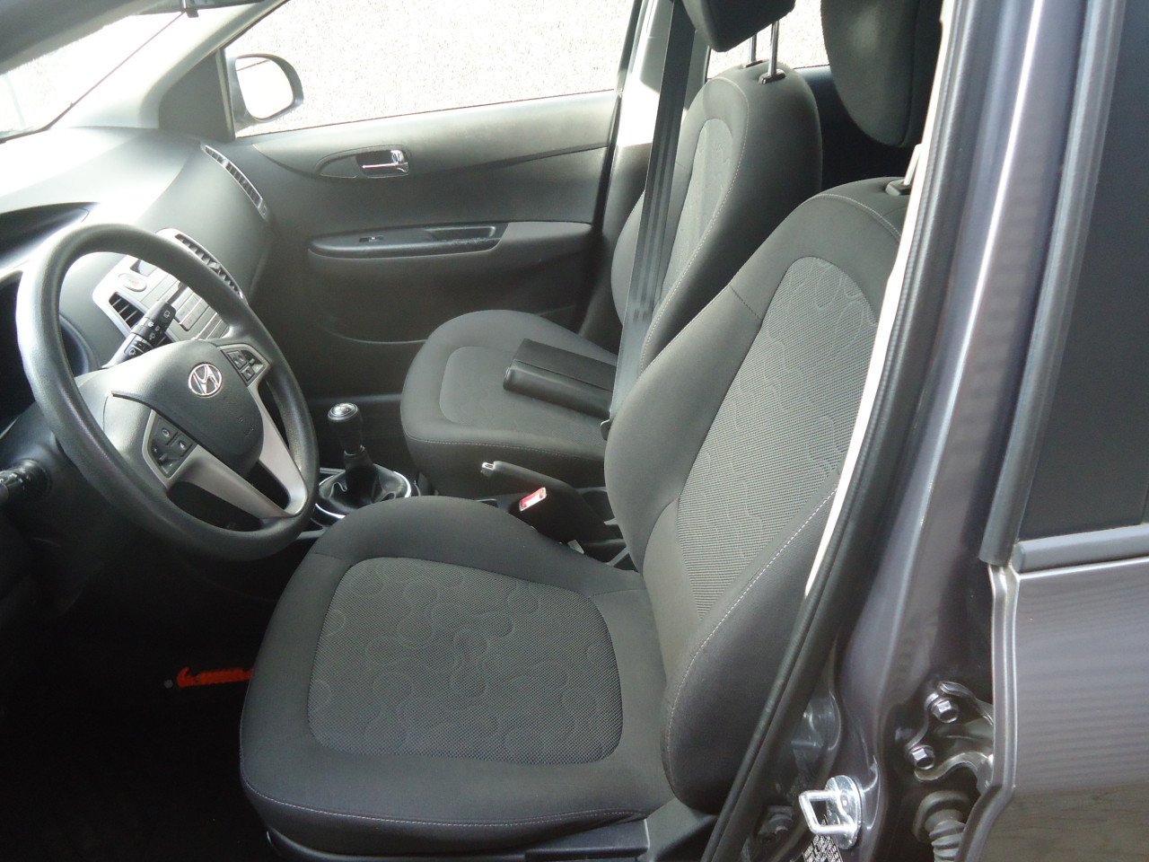 HYUNDAI I 20 1.2I(78PK) 5DRS I-MOTION