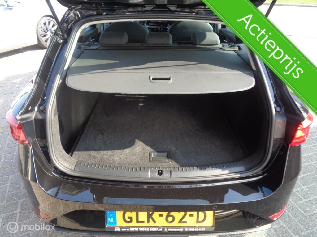 Seat Leon Sportstourer 1.5 tsi 130pk style edition/led/pdc/airco/carplay/lm