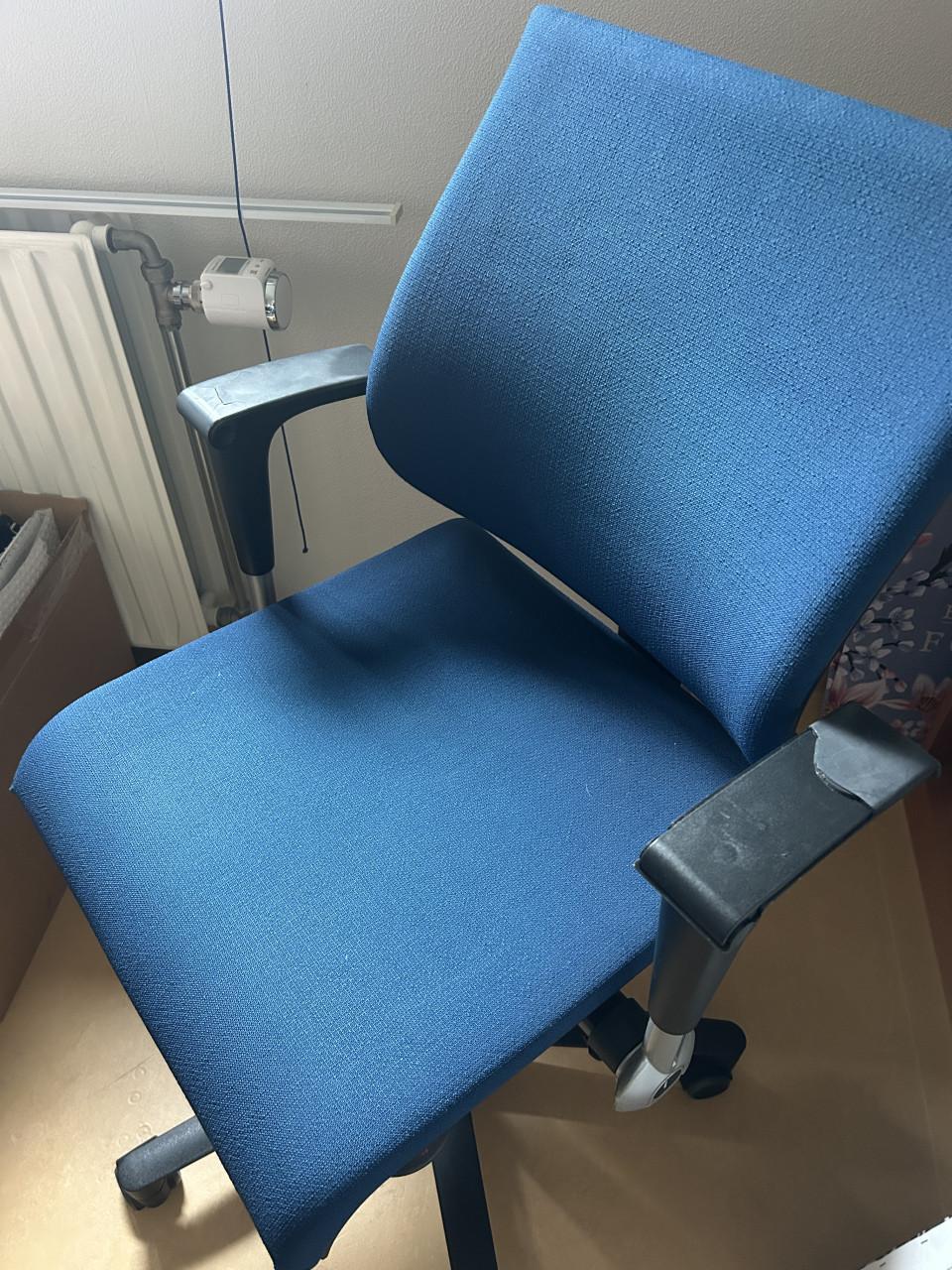Bureaustoel, Ahrend, blauw