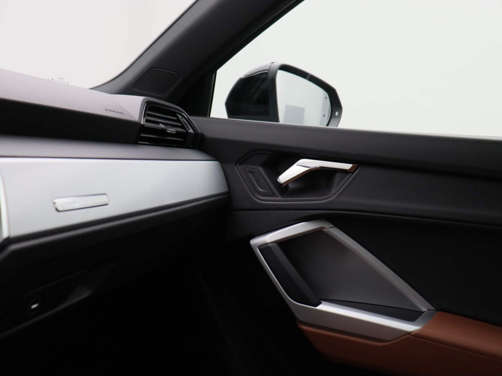 Audi Q3 35 tfsi business edition | automaat | leder | navigatie | climate c