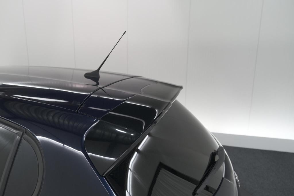 Peugeot 208 puretech 82 signature | apple carplay | parkeersensoren | navig