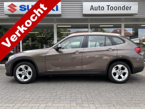 BMW X1 sdrive20i chrome line