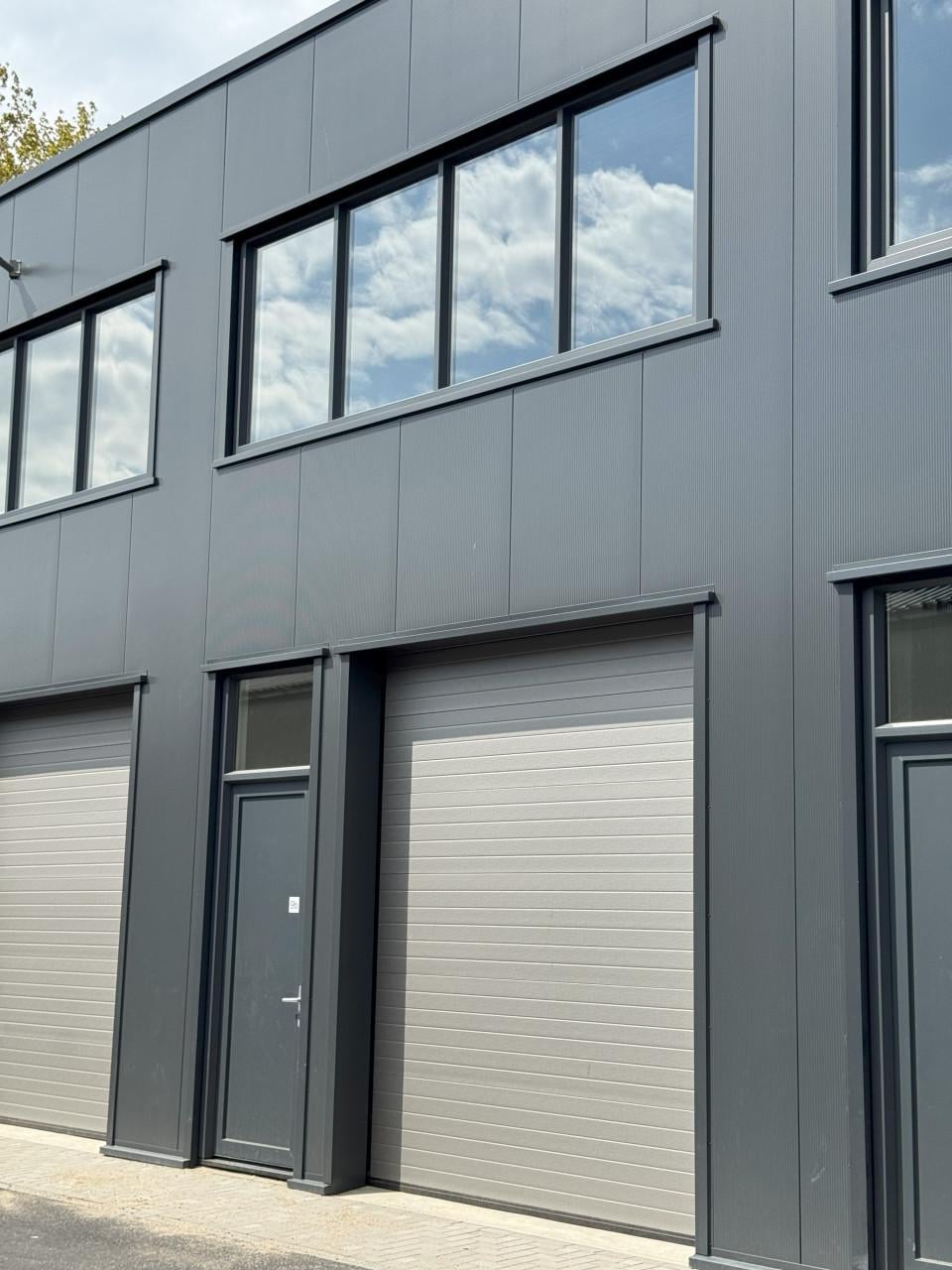 TE HUUR | bedrijfsunit, Van Doornestraat 9b te Goes