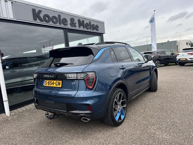 Lynk & Co 01 1.5 261pk phev 7dcth ,trekhaak , panodak , adaptive cc , carpl