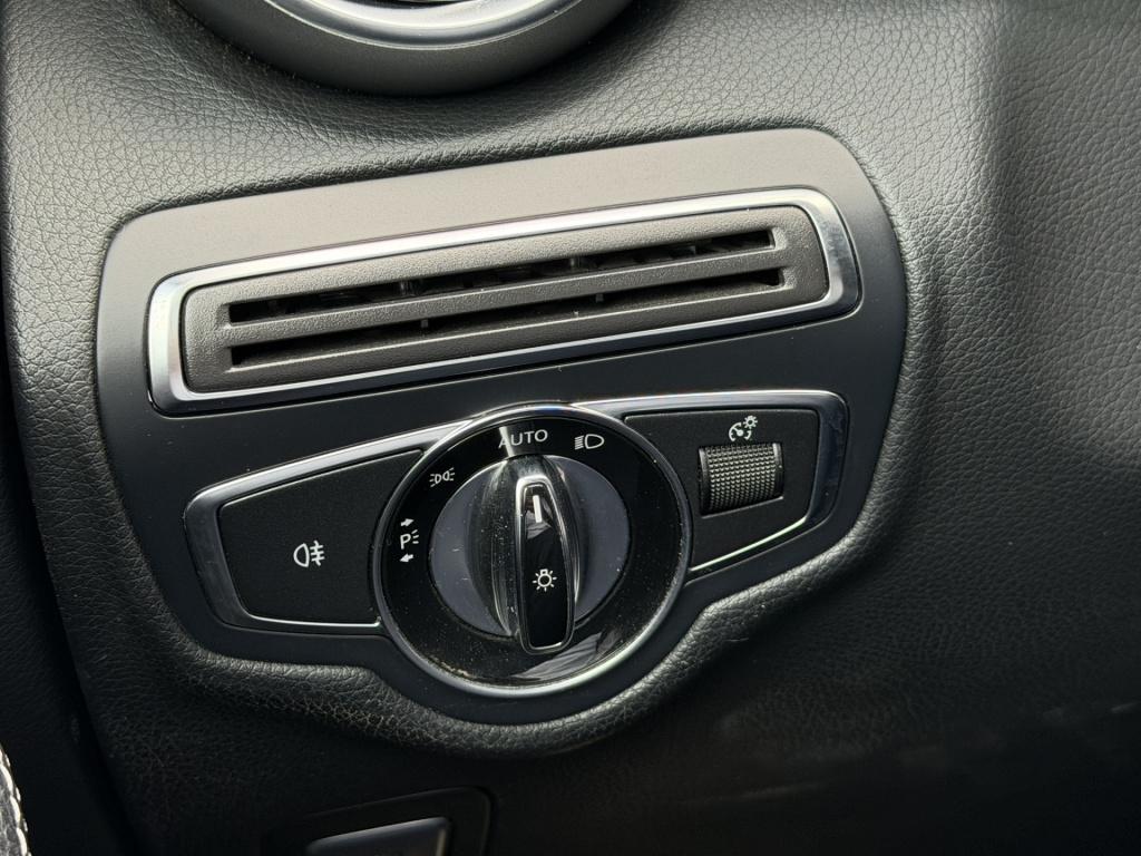 Mercedes-Benz Glc 250 4matic amg line i camera i stoelverwarming i lederen 