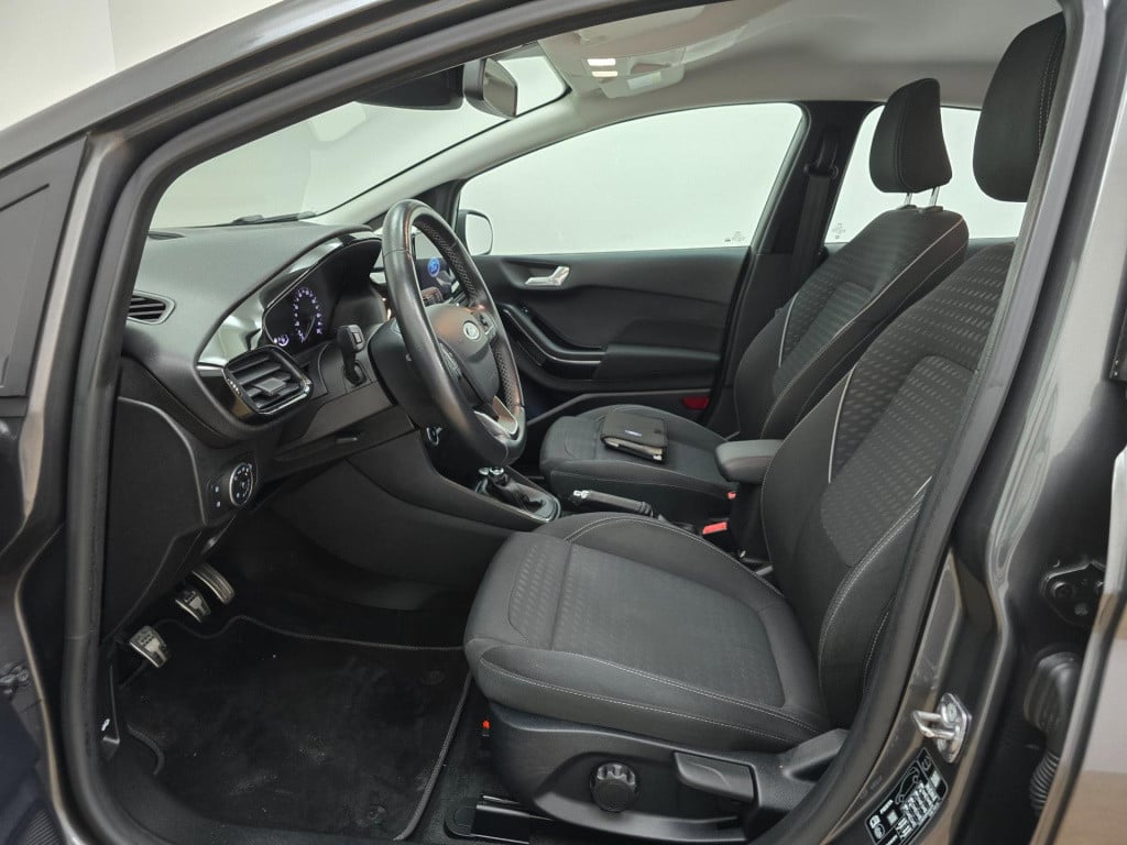 Ford Fiesta occasion 1.0 ecoboost titanium met cruisecontrol en carplay rad