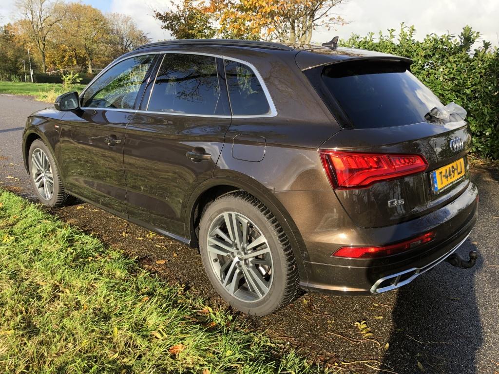 Audi Q5 55 tfsi e q. comp.