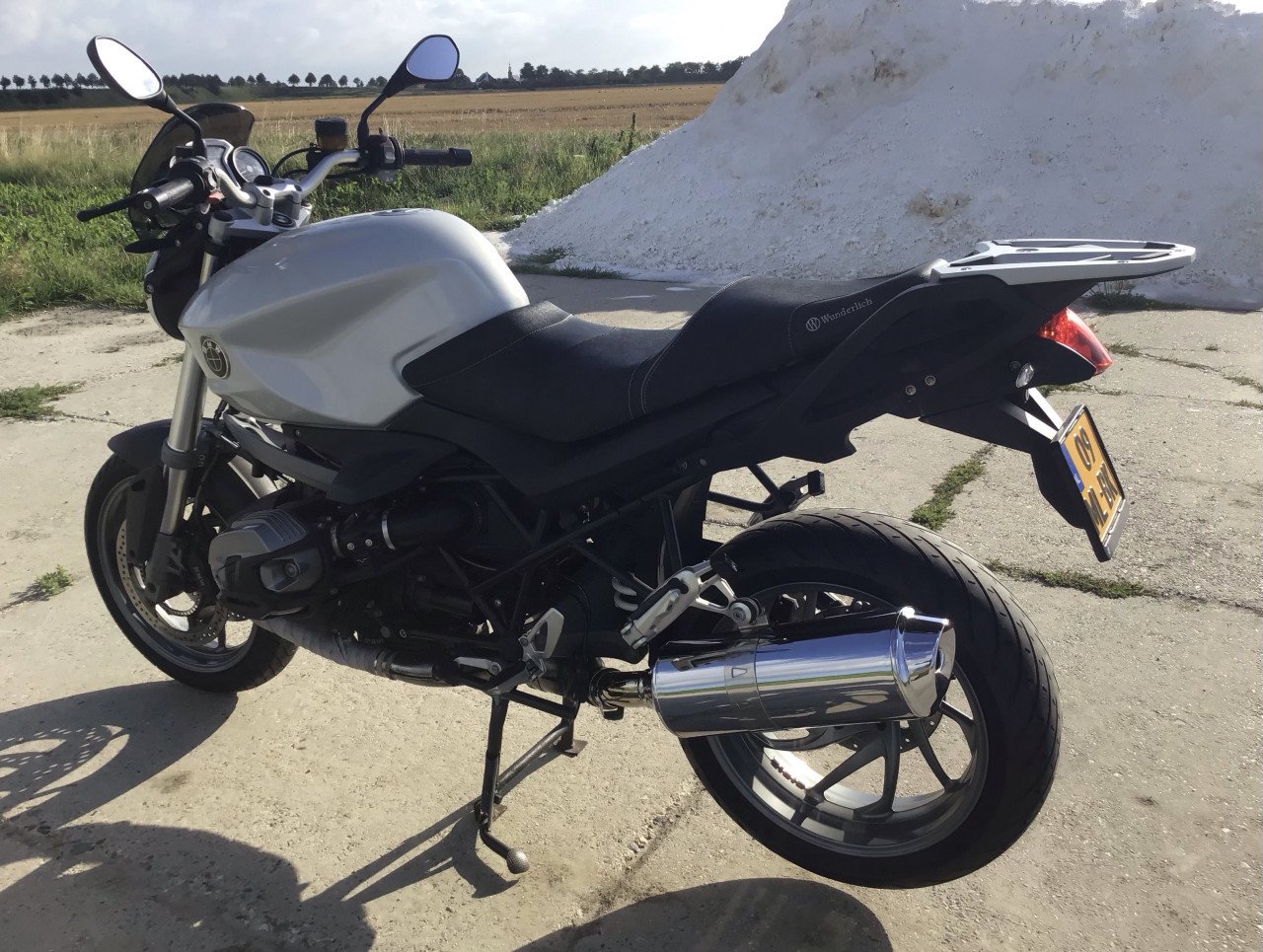 * LENTE AANBIEDING * bmw r1200r r 1200 r DOHC 2011 83000 km