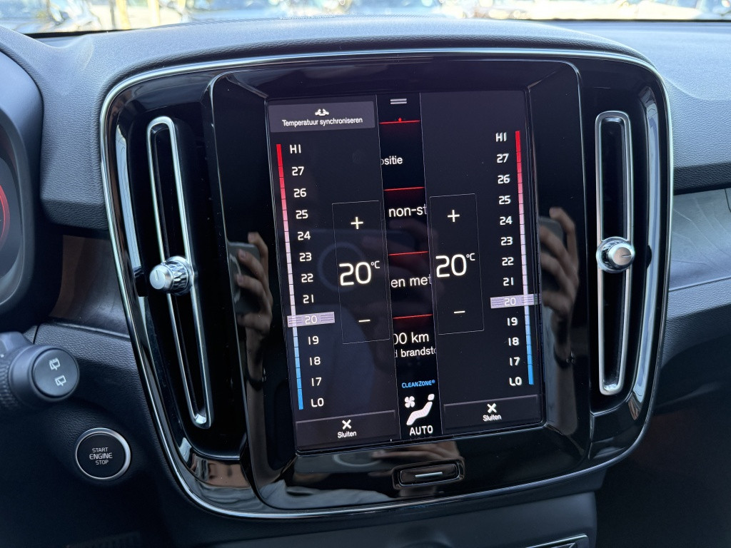 Volvo XC40 t5 262pk recharge ultimate bright| panodak| adap.cruise| trekhaa