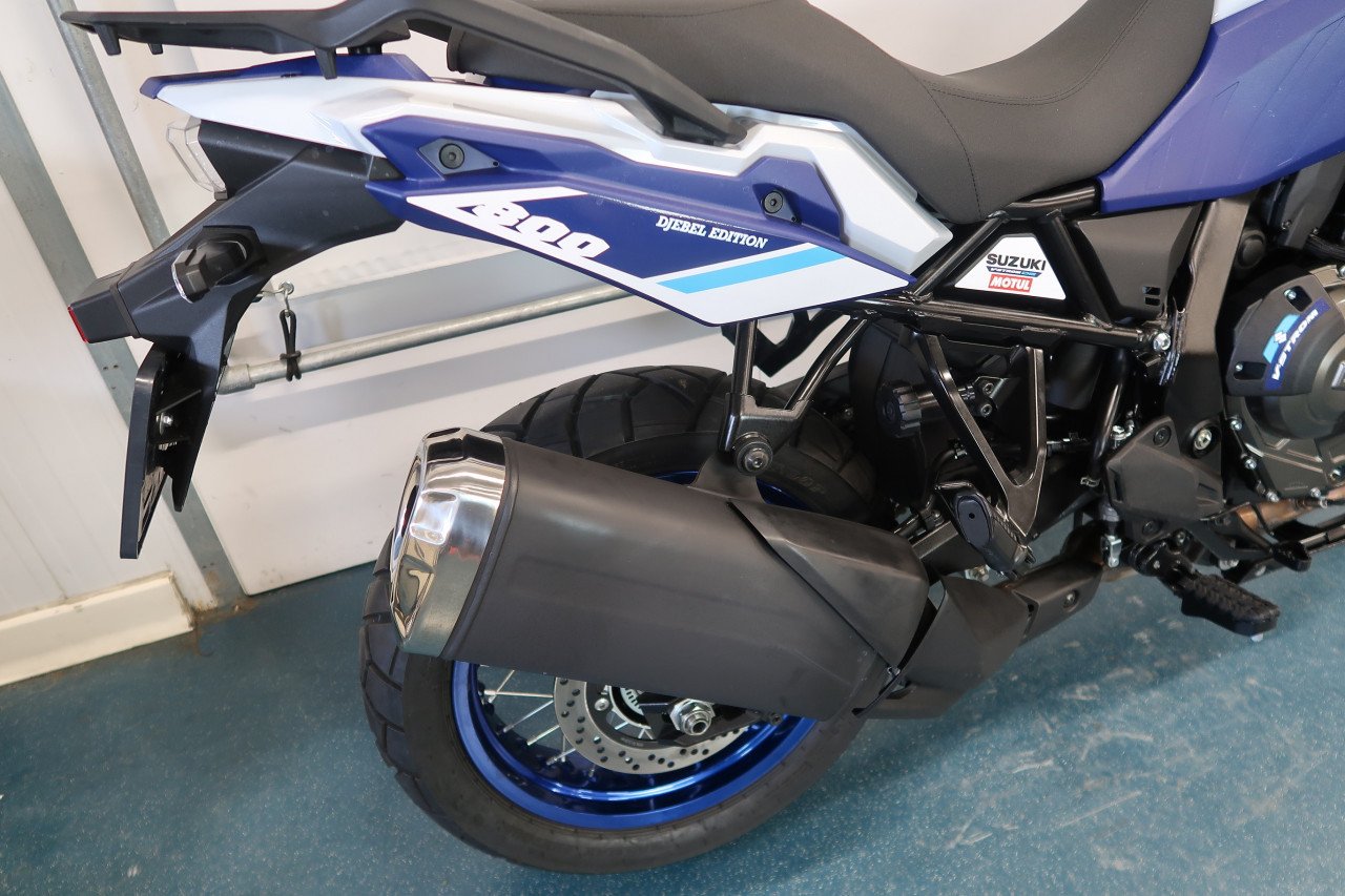 Suzuki V-Strom 800DE 2025 BTW motor