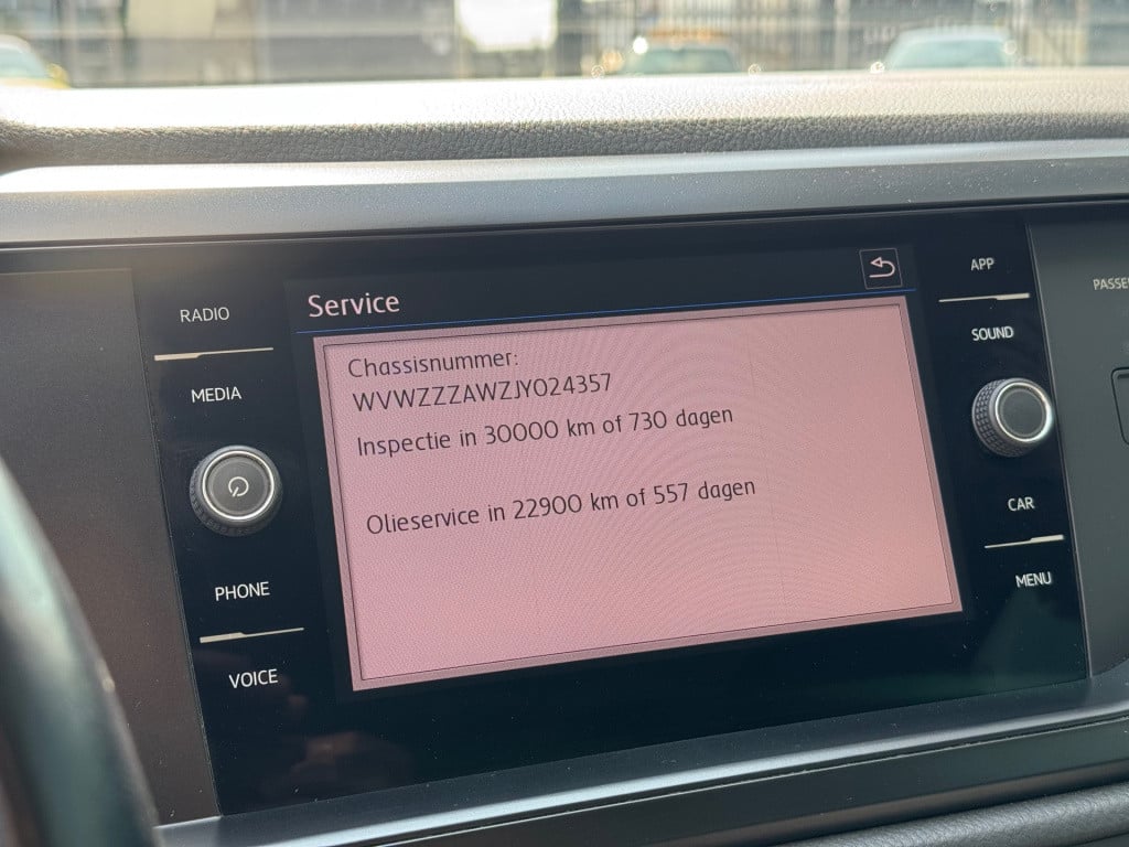 Volkswagen Polo 1.0 tsi highline * carplay * pdc 2x * airco * 18 inch