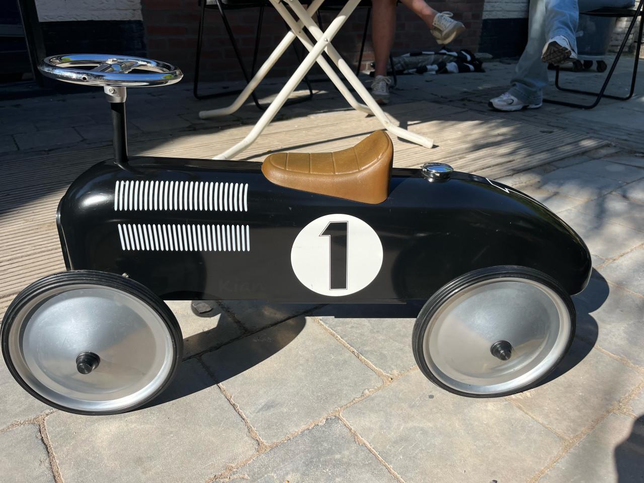 Loopauto retrolook zo goed als nieuw!