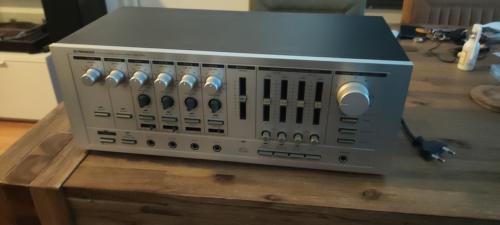 Pioneer multi-mixing amplifier MA-100