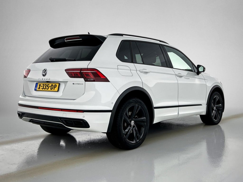 Volkswagen Tiguan 1.4 tsi ehybrid r-line business | automaat | trekhaak | b