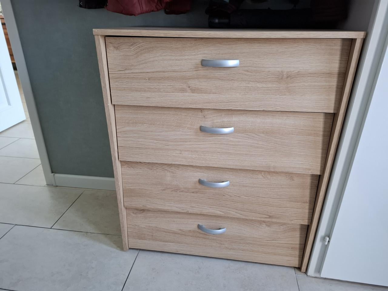 SCHOENENKAST