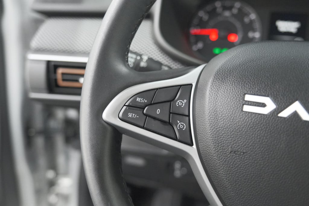 Dacia Sandero Stepway tce 90 expression | camera | dodehoekdetectie | navig